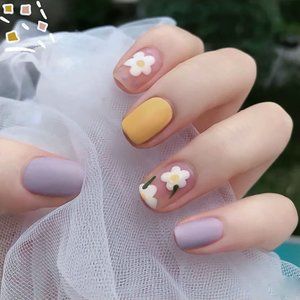 Short Cute Matte Fake Nails Oval Acrylic Nails